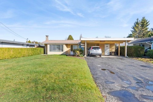 22641 Brown Avenue, Maple Ridge, BC 