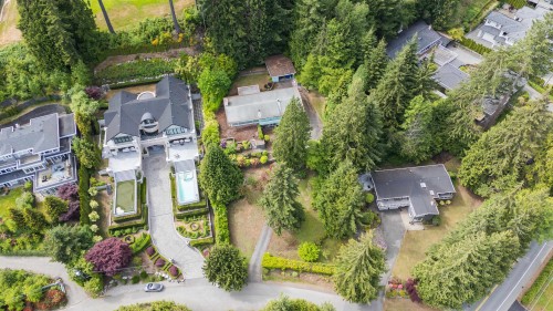 195 Normanby Crescent, West Vancouver, BC 