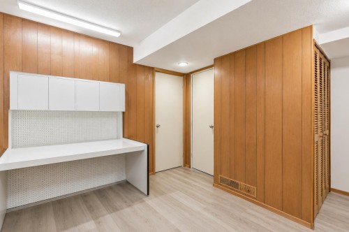 195 Normanby Crescent, West Vancouver, BC 