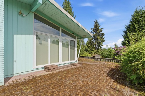 195 Normanby Crescent, West Vancouver, BC 