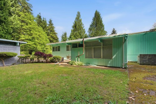 195 Normanby Crescent, West Vancouver, BC 