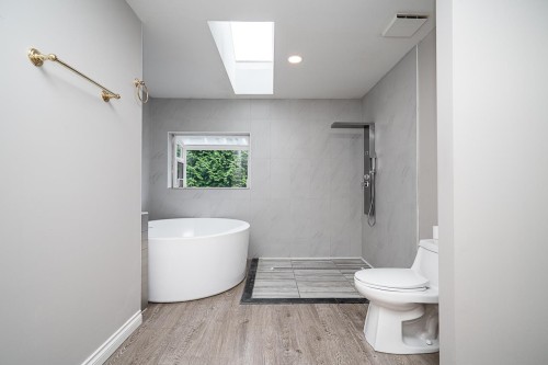 5740 Moncton Street, Richmond, BC 