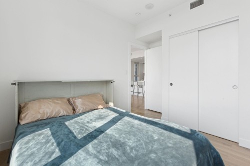 2107-8538 River District Crossing, Vancouver, BC - Indoor Photo Showing Bedroom