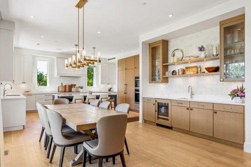 2668 Haywood Avenue, West Vancouver, BC 