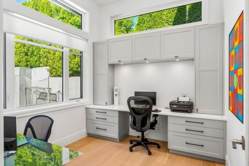 2668 Haywood Avenue, West Vancouver, BC 