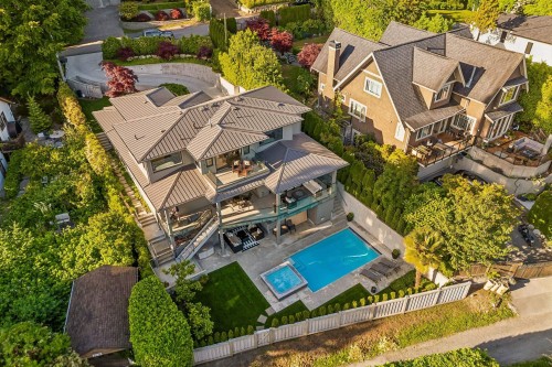 2668 Haywood Avenue, West Vancouver, BC 
