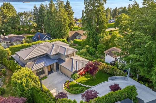 2668 Haywood Avenue, West Vancouver, BC 