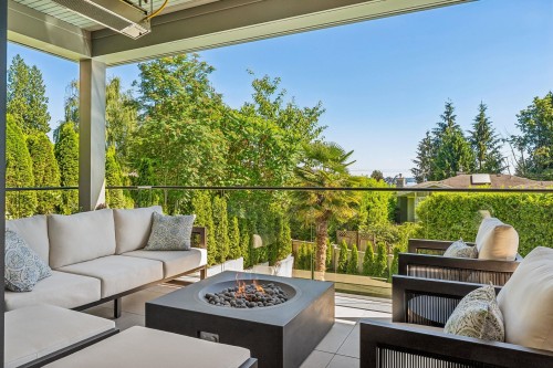 2668 Haywood Avenue, West Vancouver, BC 