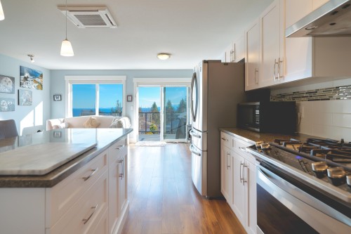 6263 Apollo Road, Sechelt, BC 
