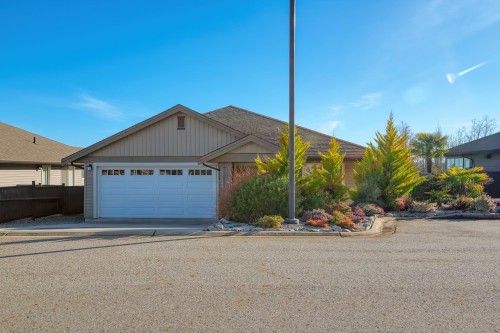 6263 Apollo Road, Sechelt, BC 