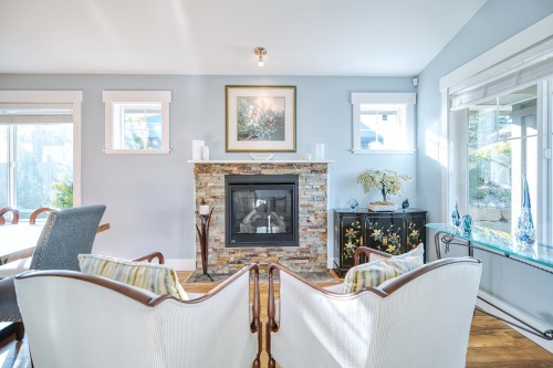 6263 Apollo Road, Sechelt, BC 