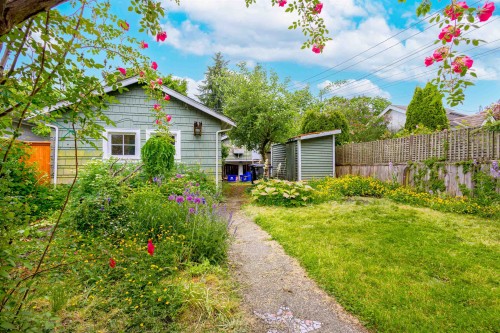 3012 14Th Avenue W, Vancouver, BC 