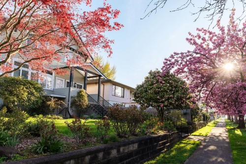 111 61St Avenue E, Vancouver, BC 