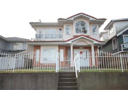4156 Cambridge Street Burnaby, BC V5C 1G9