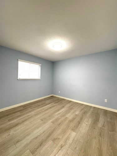 4156 Cambridge Street, Burnaby, BC - Indoor Photo Showing Other Room
