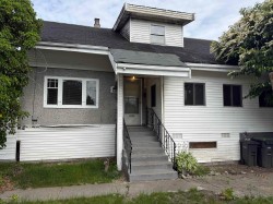 220 Devoy Street New Westminster, BC V3L 4E7