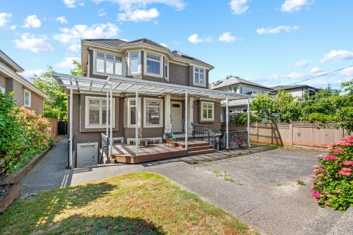 1529 61St Avenue W, Vancouver, BC 