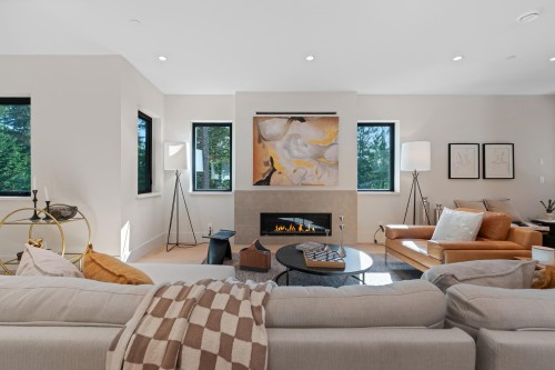 5663 Westport Road, West Vancouver, BC 