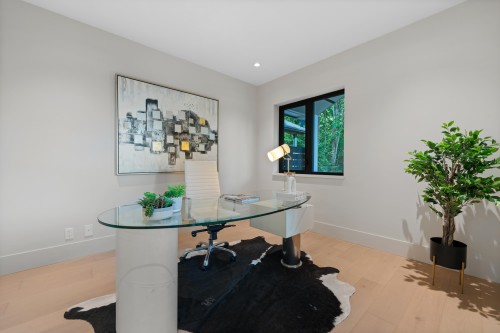 5663 Westport Road, West Vancouver, BC 