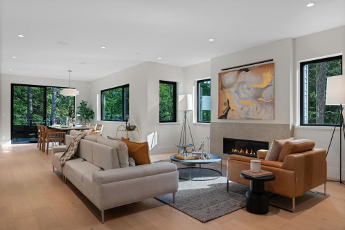 5663 Westport Road, West Vancouver, BC 