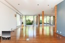 687 Beachview Drive, North Vancouver, BC 
