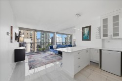 802-1251 Cardero Street  Vancouver, BC V6G 2H9