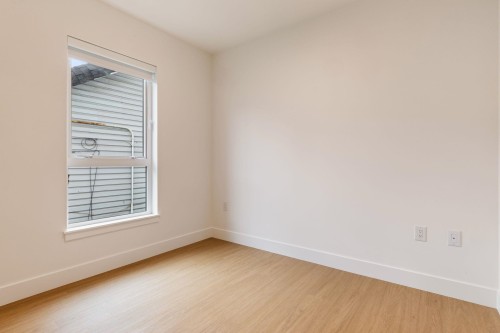 202-2235 Broadway E, Vancouver, BC 