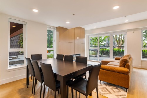 202-2235 Broadway E, Vancouver, BC 