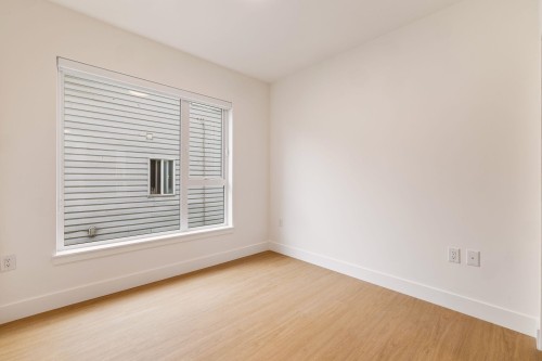 202-2235 Broadway E, Vancouver, BC 
