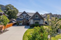 41510 Government Road Squamish, BC V0N 3G0