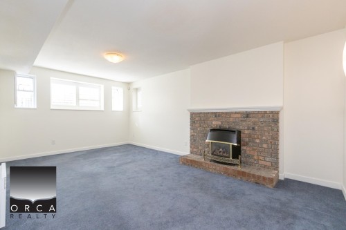 1864 Walnut Crescent, Coquitlam, BC 