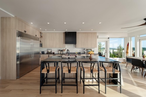 356 East West Road, Mayne Island, BC 