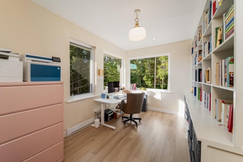 356 East West Road, Mayne Island, BC 