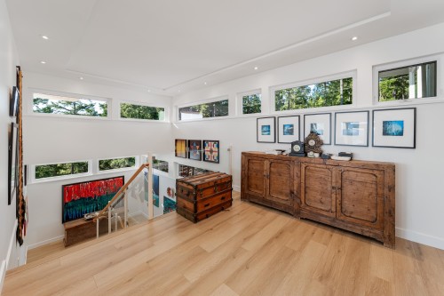 356 East West Road, Mayne Island, BC 