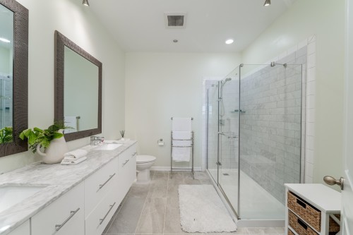 356 East West Road, Mayne Island, BC 
