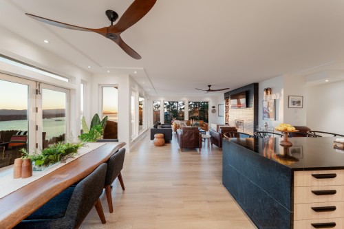 356 East West Road, Mayne Island, BC 