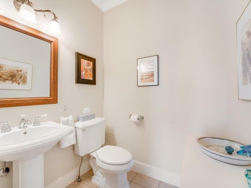 2144 4Th Avenue E, Vancouver, BC 