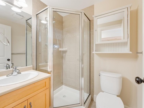 2144 4Th Avenue E, Vancouver, BC 