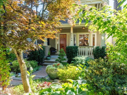 2144 4Th Avenue E, Vancouver, BC 