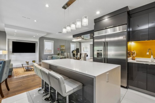2553 Western Avenue, North Vancouver, BC 