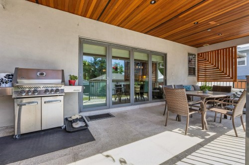2553 Western Avenue, North Vancouver, BC 