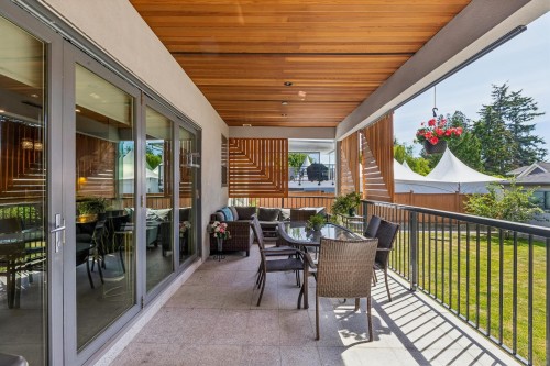 2553 Western Avenue, North Vancouver, BC 