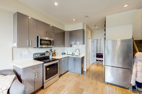 2553 Western Avenue, North Vancouver, BC 