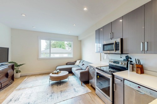 2553 Western Avenue, North Vancouver, BC 