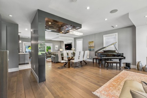 2553 Western Avenue, North Vancouver, BC 