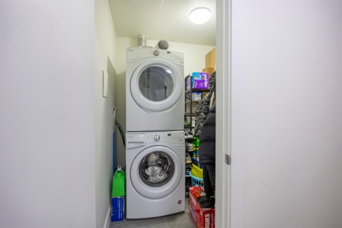 305-8580 River District Crossing, Vancouver, BC 