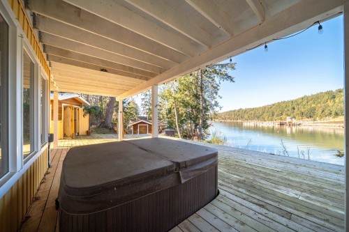 225 Mariners Way, Mayne Island, BC 