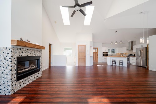 225 Mariners Way, Mayne Island, BC 