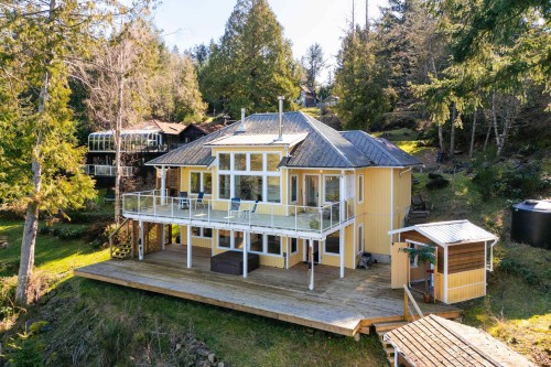 225 Mariners Way, Mayne Island, BC 