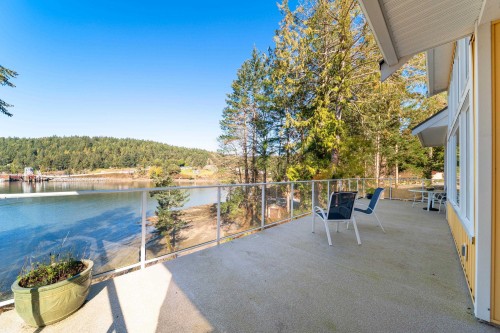 225 Mariners Way, Mayne Island, BC 